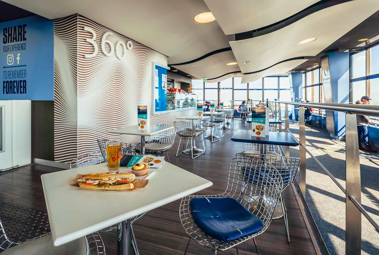 360 cafe at paris montparnasse